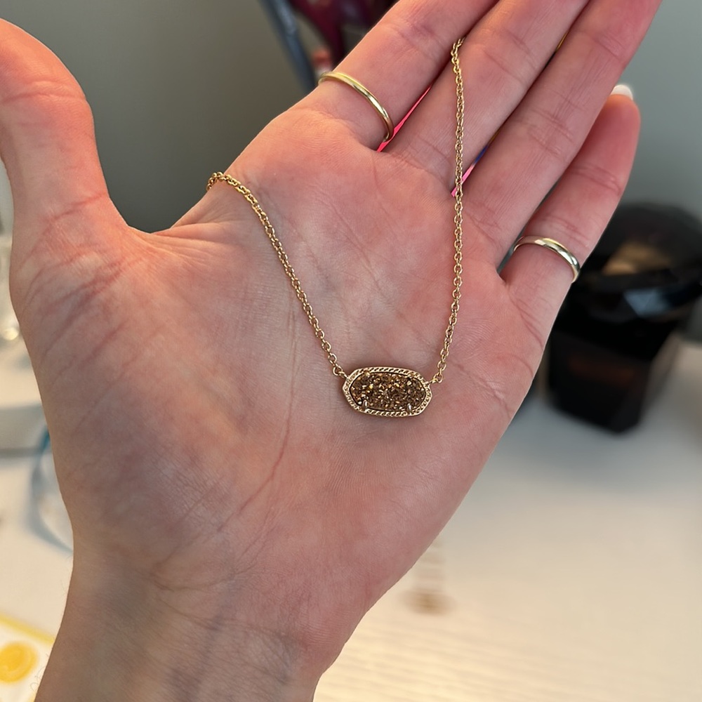 Elisa Kendra Scott Necklace